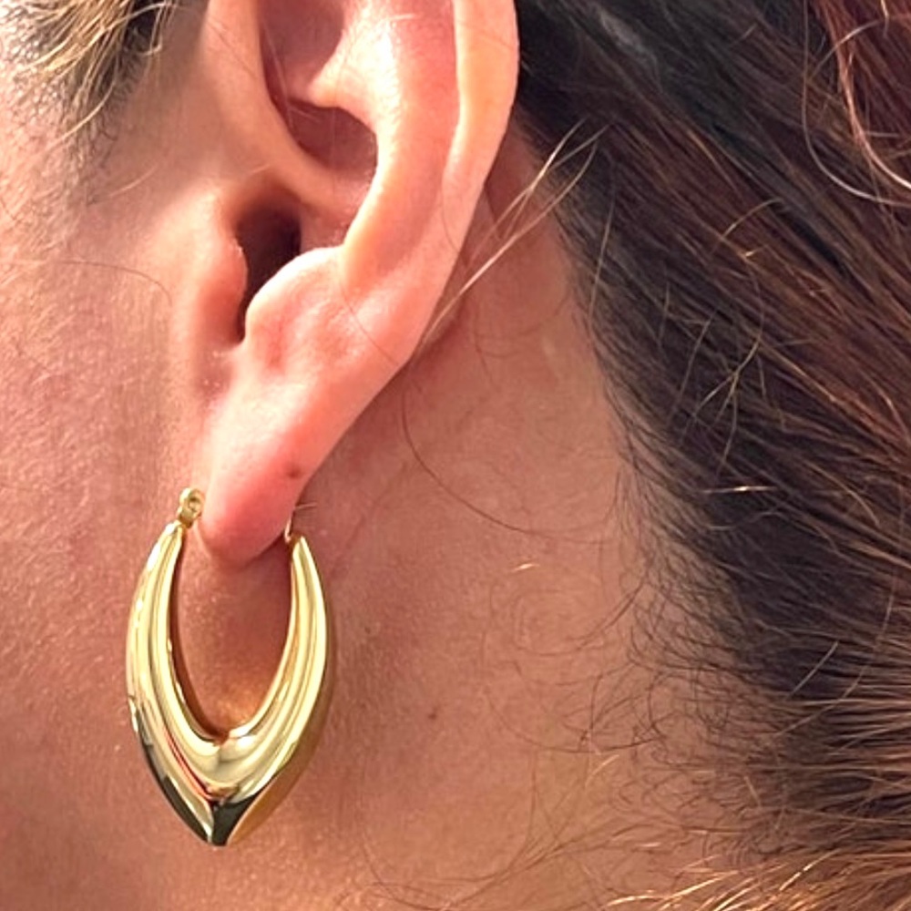 18k Gold Hoop earring| Hollow V Oval Hoop earrings|  Statement Hoop Earring